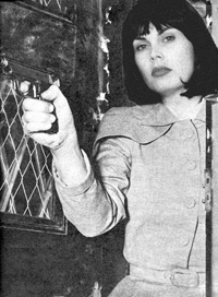 Illustration for article titled A heroine who went from burlesque dancing to crime fighting